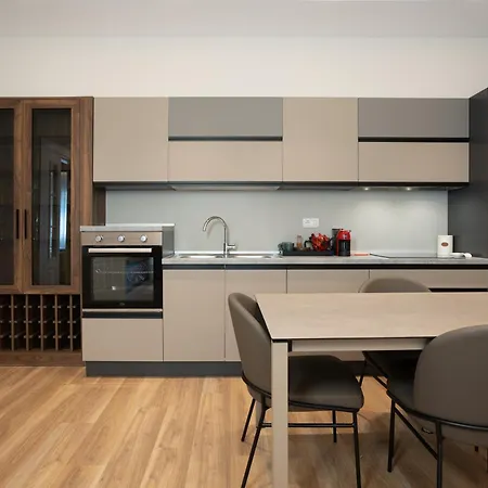 Amal New Bazaar Luxury Appartement *