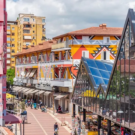 Amal New Bazaar Luxury * Tirana